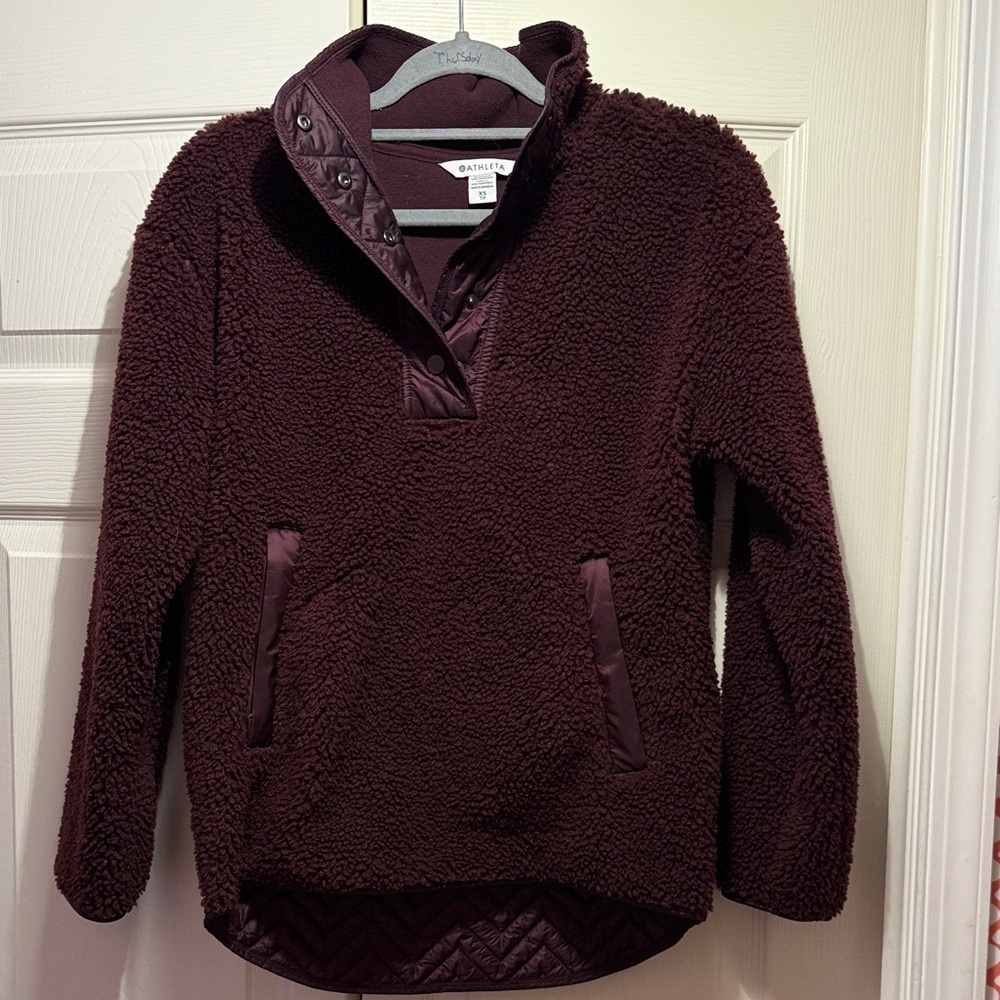 Athleta Plush teddy fleecy quilted Burgundy Pullover XS